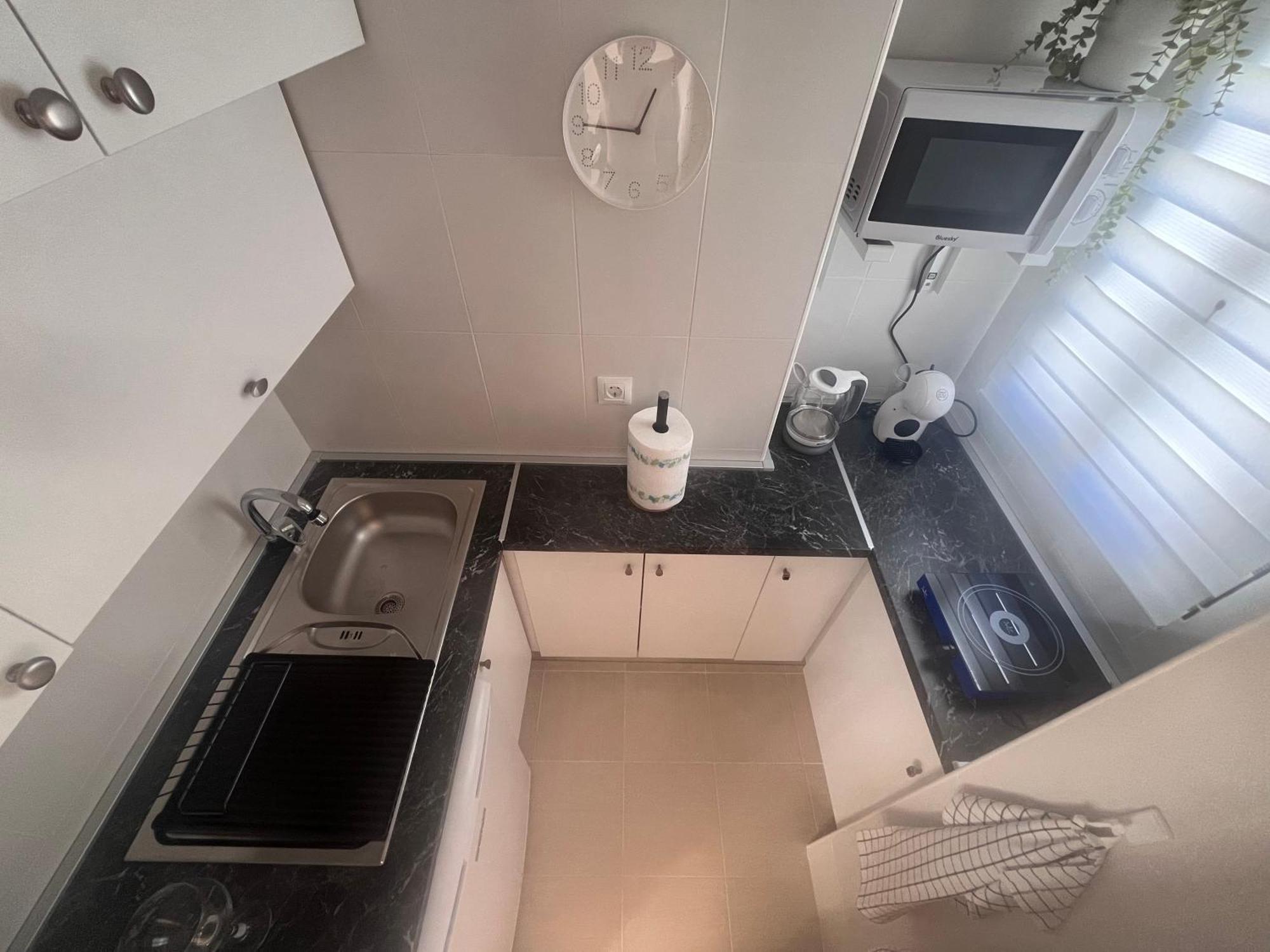 Apartamento Lidia Planta 2, La Carihuela 1ª Linea Playa, Vistas Mar, Buhardilla 1 Dormitorio, 40 M2, 1-3 Huesped, Terraza, Wifi Torremolinos Buitenkant foto