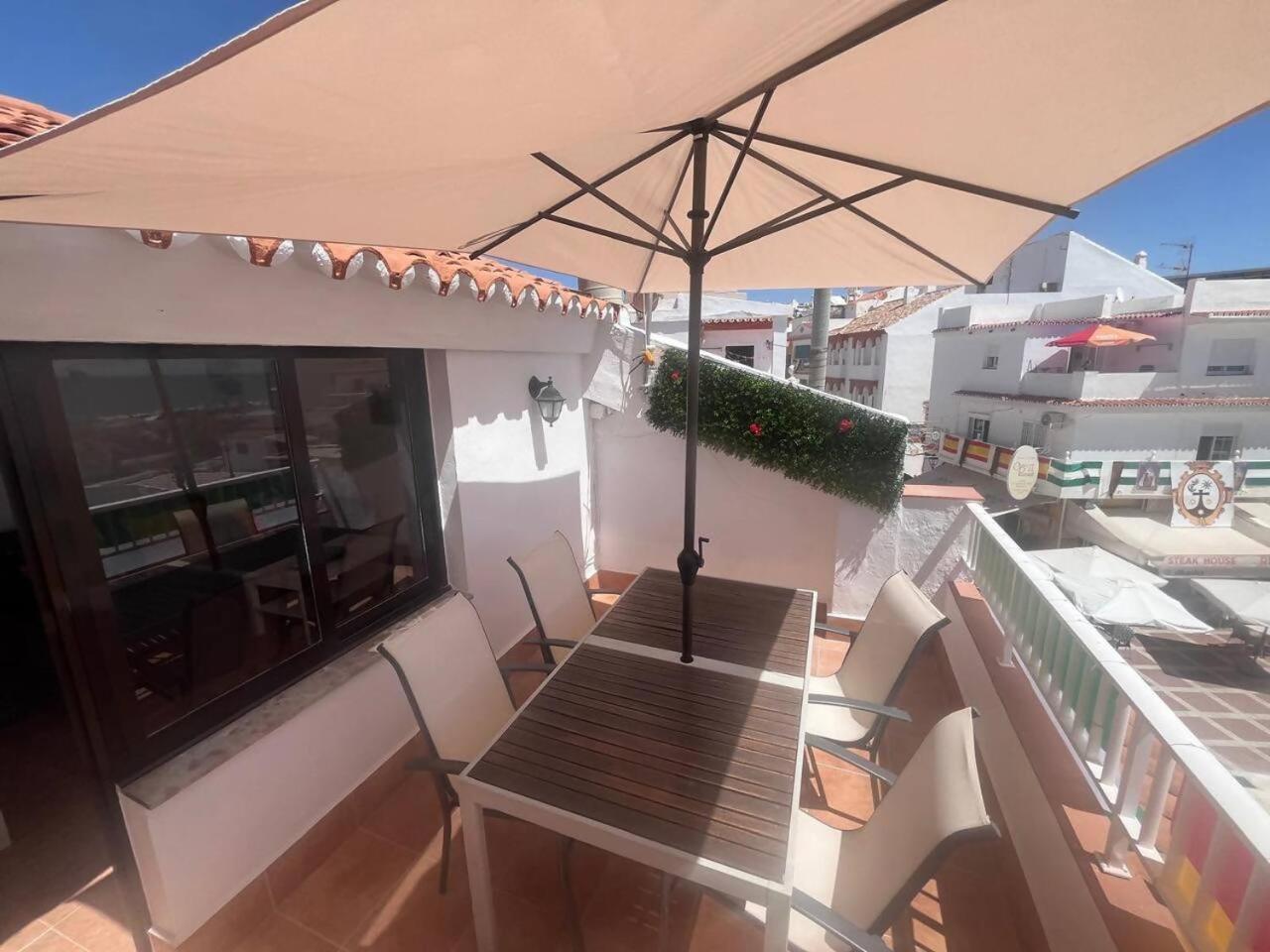 Apartamento Lidia Planta 2, La Carihuela 1ª Linea Playa, Vistas Mar, Buhardilla 1 Dormitorio, 40 M2, 1-3 Huesped, Terraza, Wifi Torremolinos Buitenkant foto